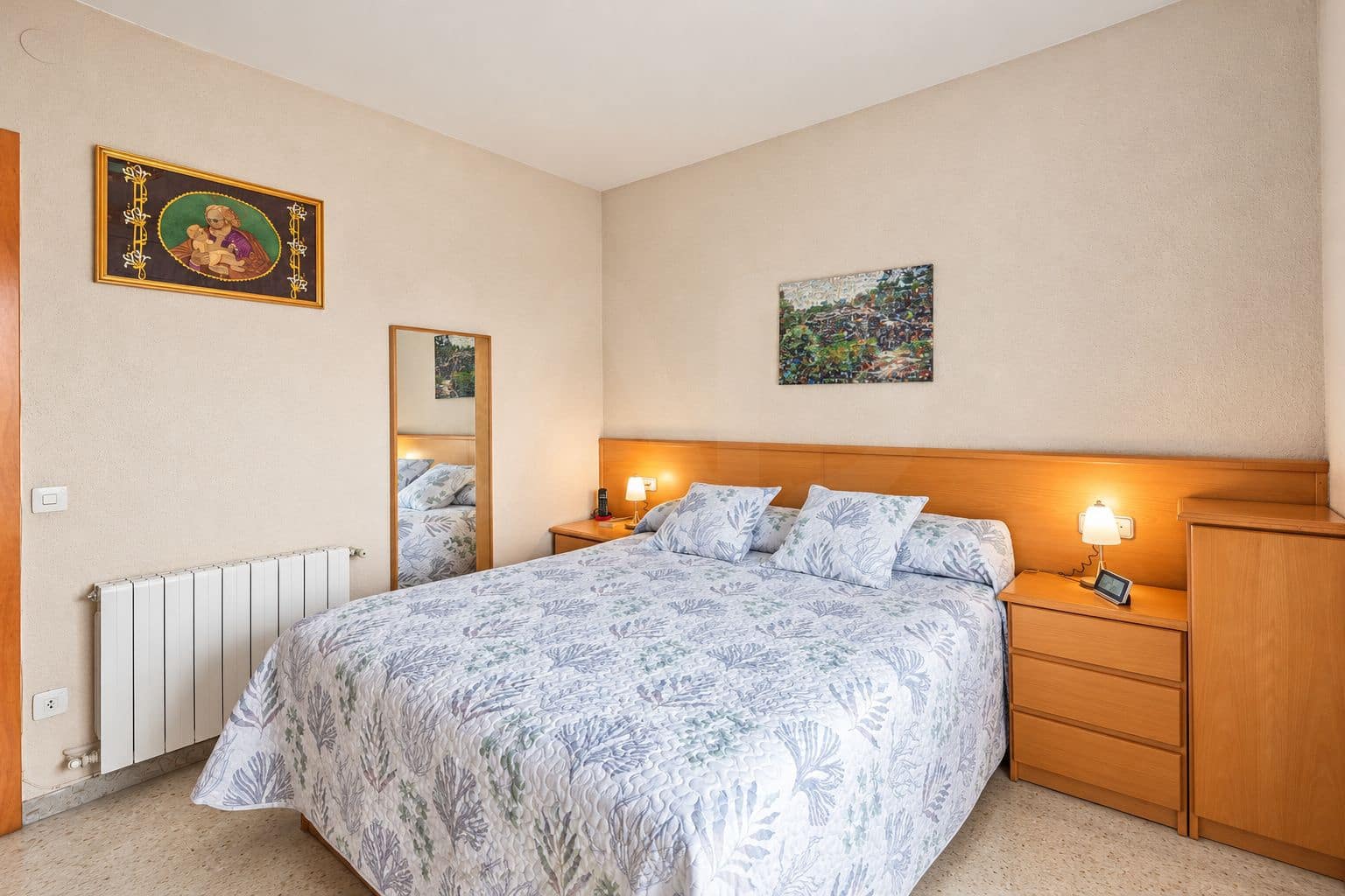 Apartament na sprzedaż w Esplugues de Llobregat - 359 000 € (Ref: 10148030)