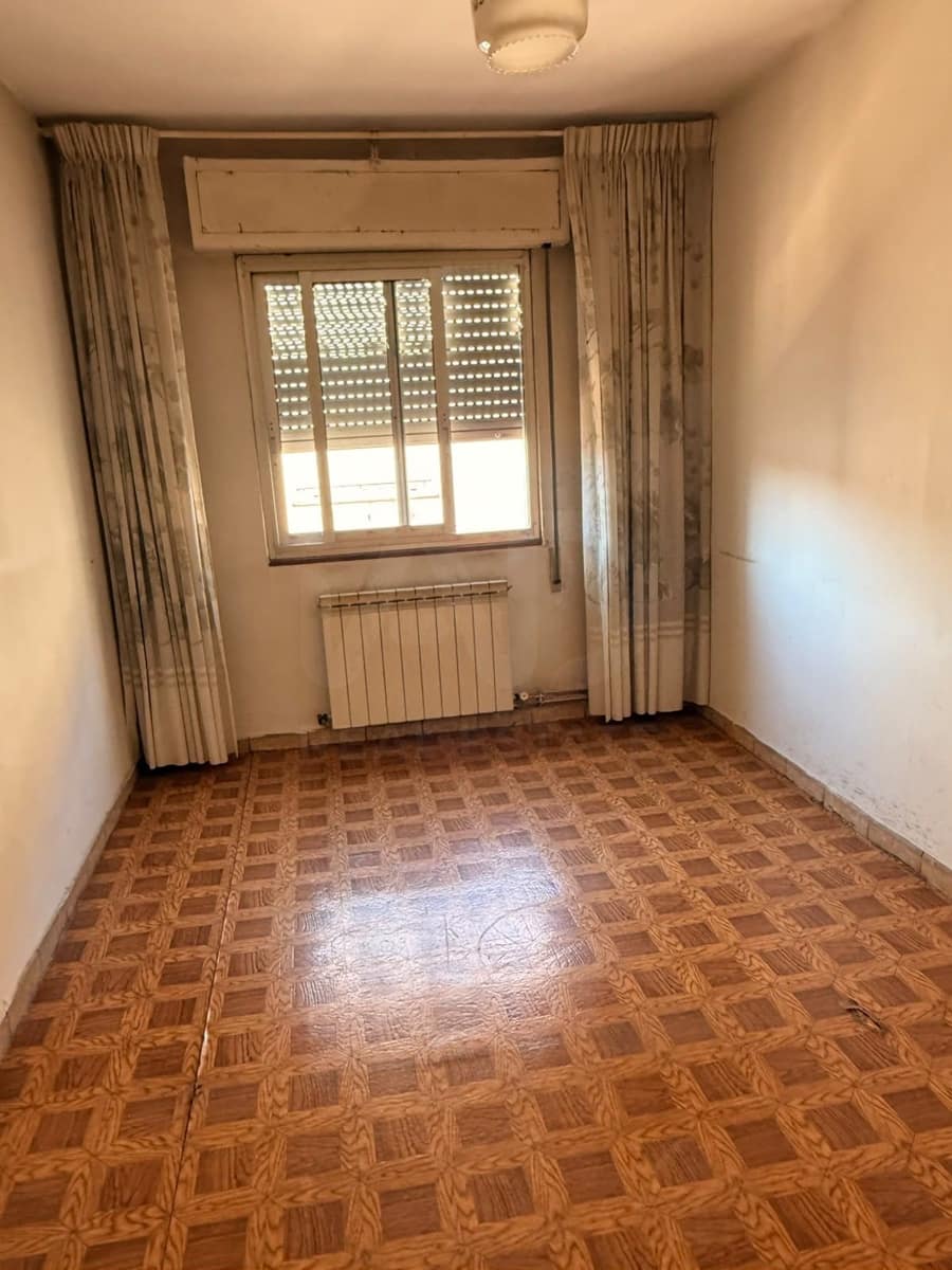 3 Zimmer Apartment zu verkaufen in Leon Stadt - 150.000 € (Ref: 10148036)
