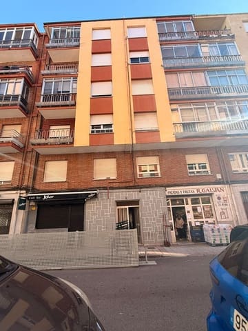 3 Zimmer Apartment zu verkaufen in León Stadt - 150.000 € (Ref: 10148036)