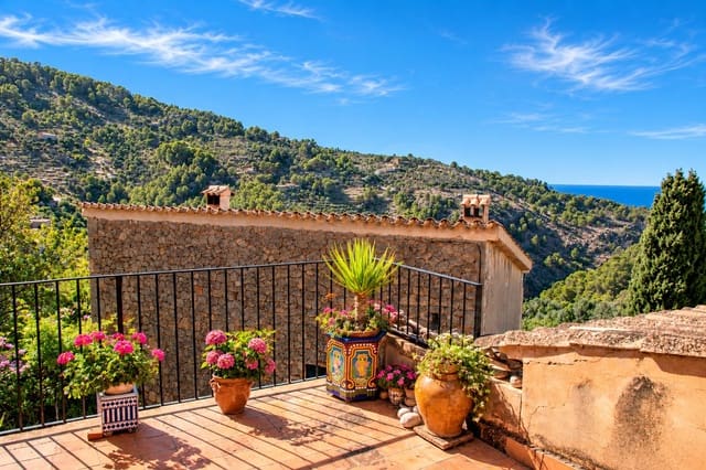 3 bedroom Townhouse for sale in Deià with garage - € 1,355,000 (Ref: 10148223)