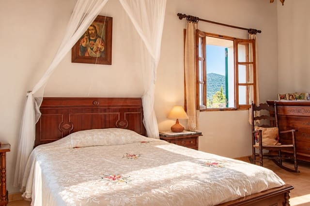 3 bedroom Townhouse for sale in Deià with garage - € 1,355,000 (Ref: 10148223)
