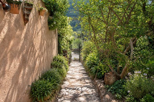 3 bedroom Townhouse for sale in Deià with garage - € 1,355,000 (Ref: 10148223)