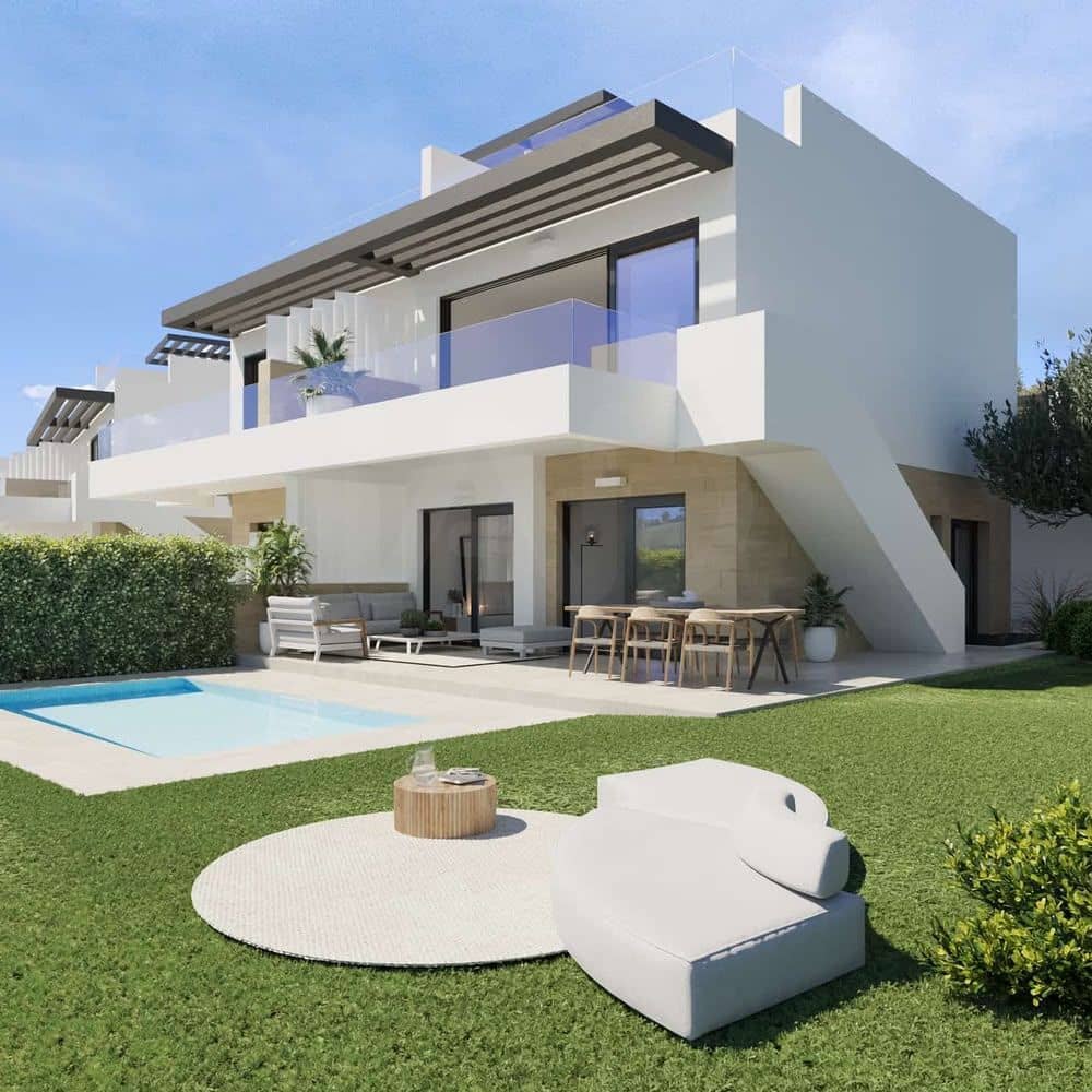 3 soverom Kjedet enebolig til salgs i Estepona med svømmebasseng garasje - € 775 000 (Ref: 10148226)
