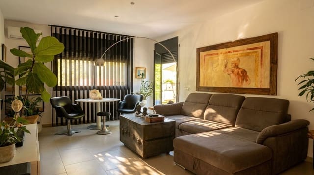 4 sypialnia Dom na sprzedaż w Cunit z basenem garażem - 498 750 € (Ref: 10148229)