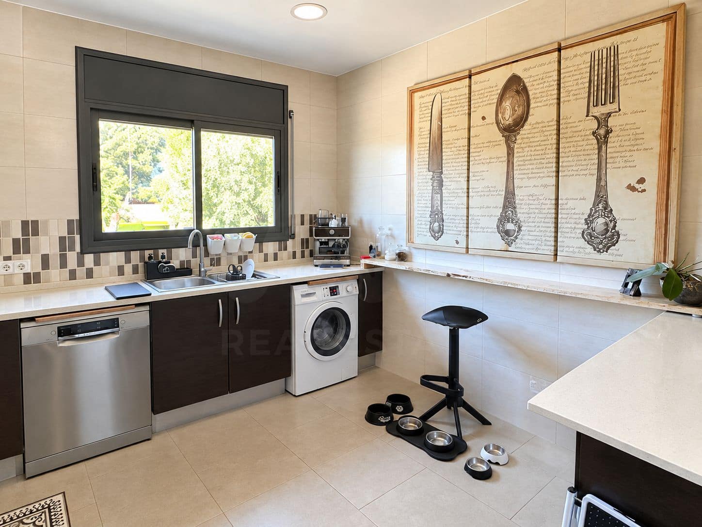 4 sypialnia Dom na sprzedaż w Cunit z basenem garażem - 498 750 € (Ref: 10148229)