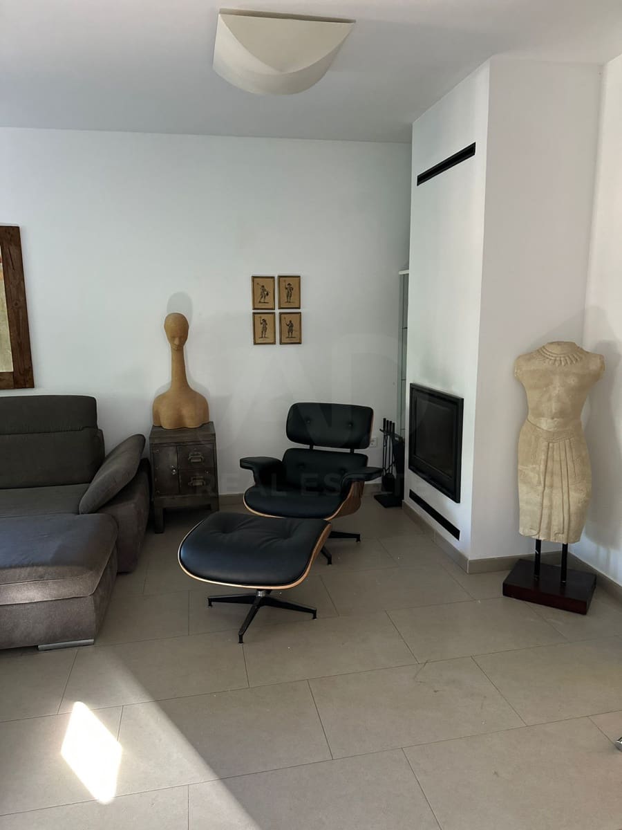 4 sypialnia Dom na sprzedaż w Cunit z basenem garażem - 498 750 € (Ref: 10148229)