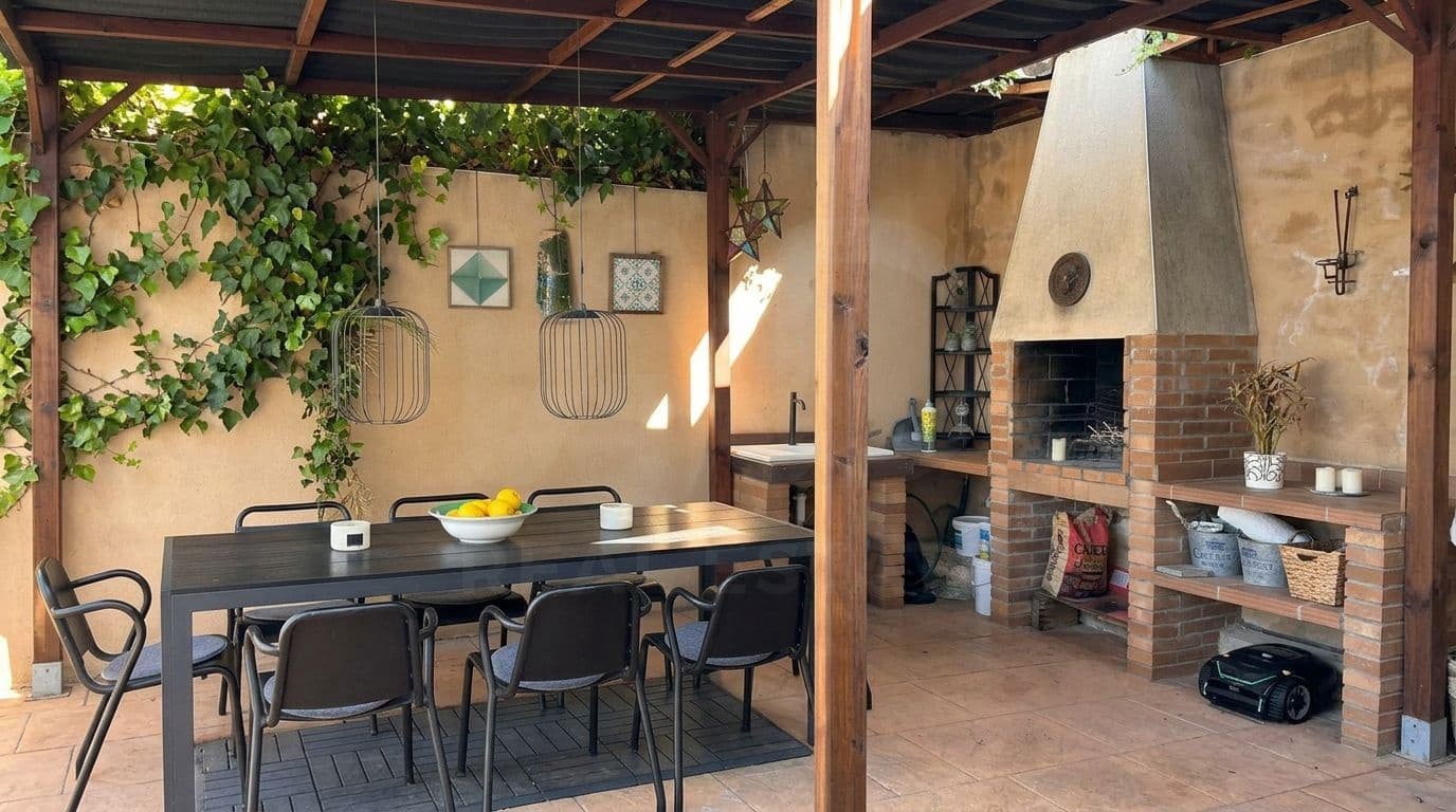 4 sypialnia Dom na sprzedaż w Cunit z basenem garażem - 498 750 € (Ref: 10148229)