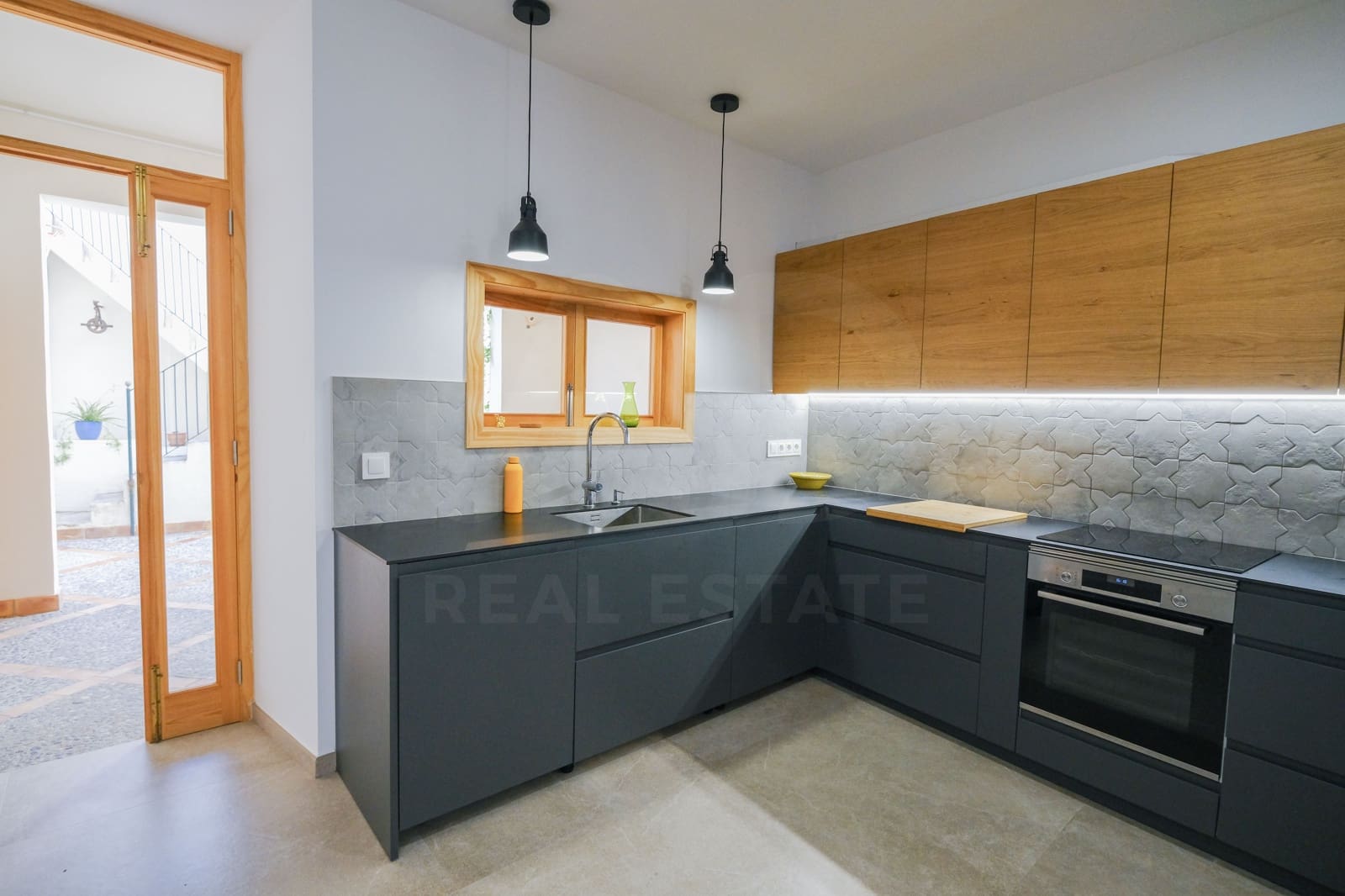 3 soveværelse Rækkehus til salg i Manacor med garage - € 669.000 (Ref: 10148230)