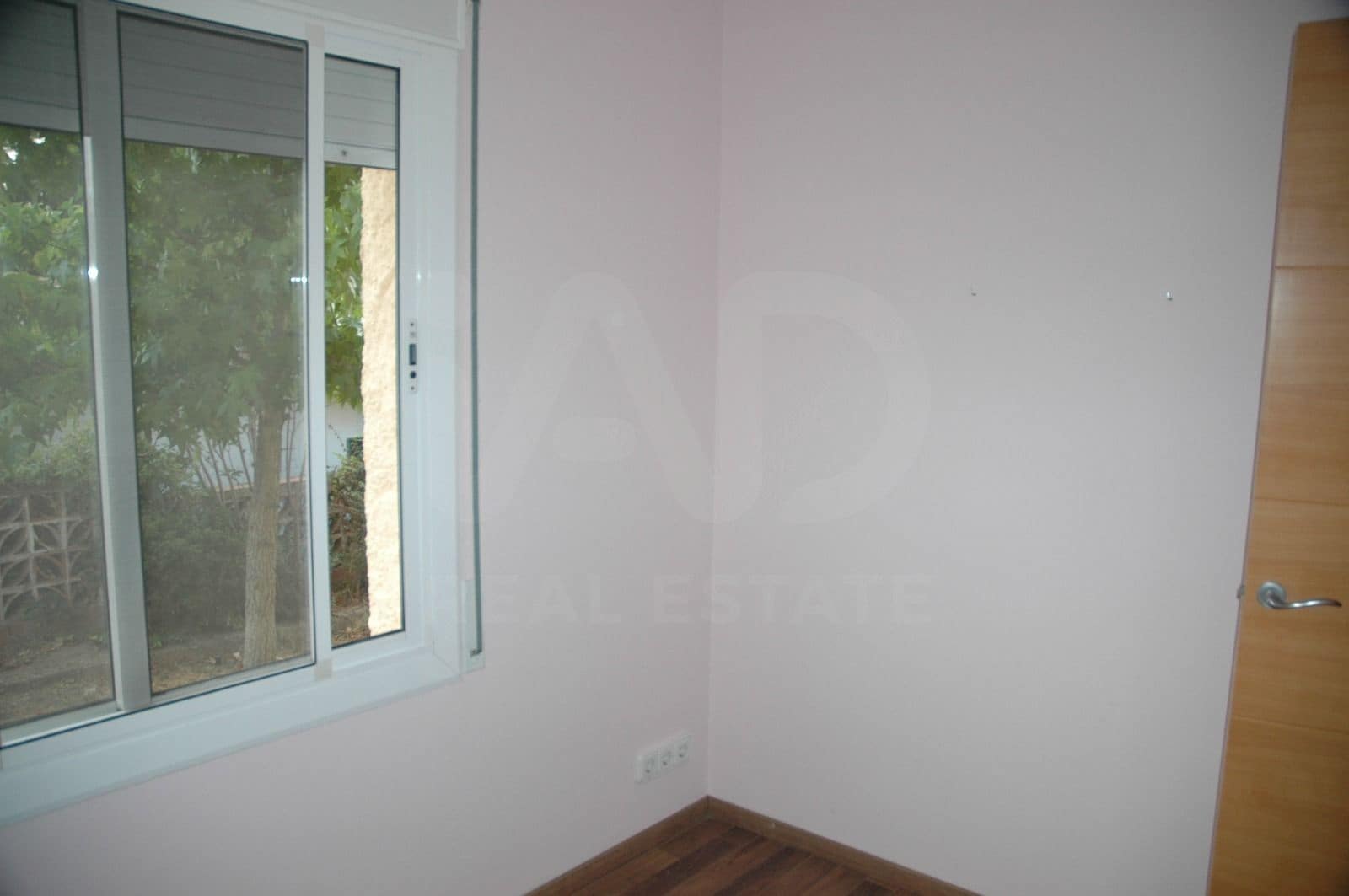 3 chambre Maison de Ville à vendre à Vallromanes avec piscine garage - 420 000 € (Ref: 10148231)