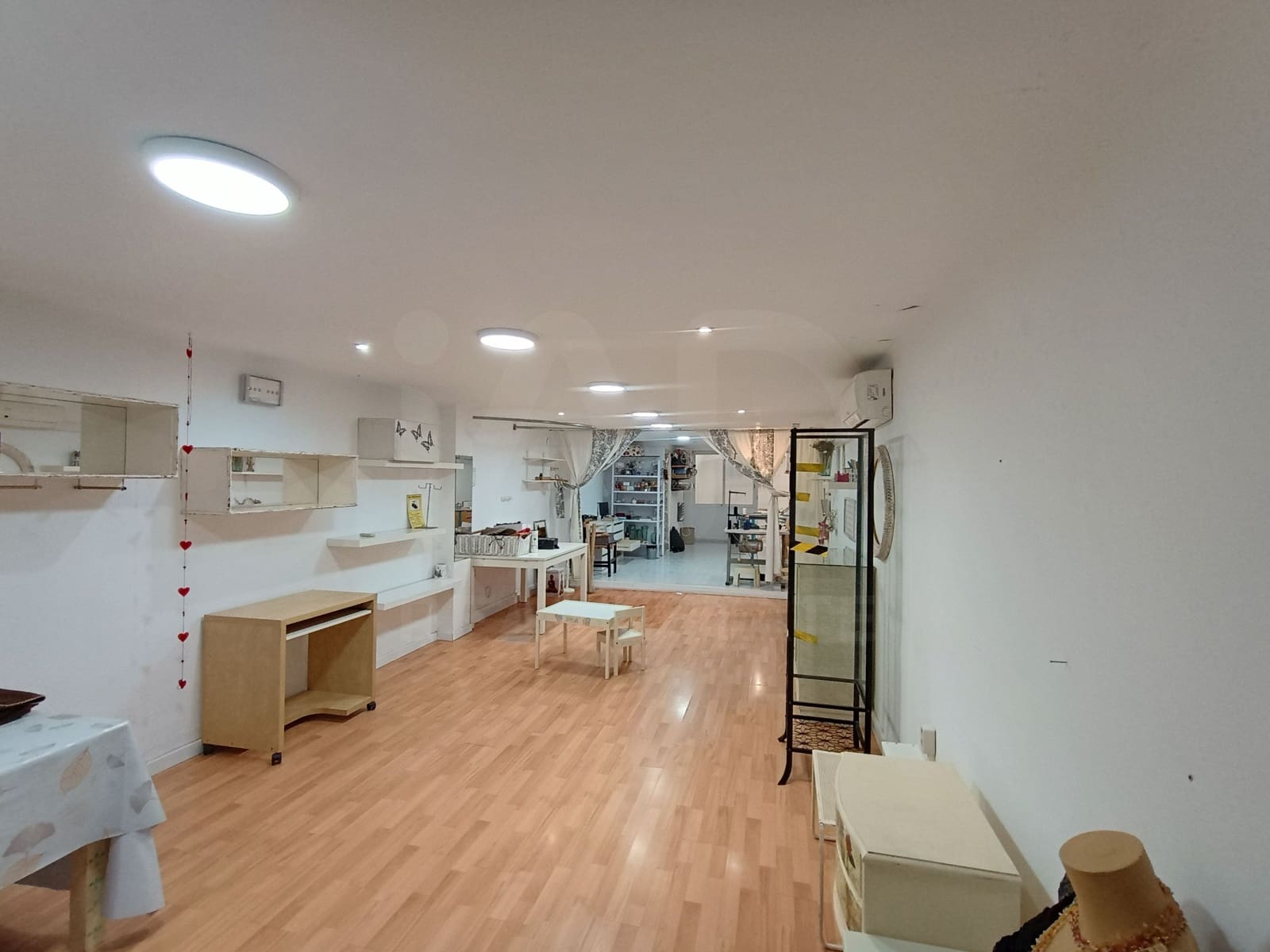 Commercial for rent in Cunit - € 650 (Ref: 10148235)
