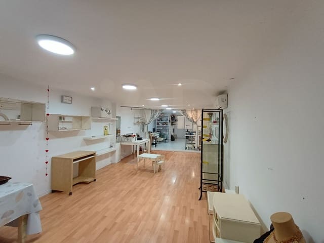 Erhverv til leje i Cunit - € 650 (Ref: 10148235)