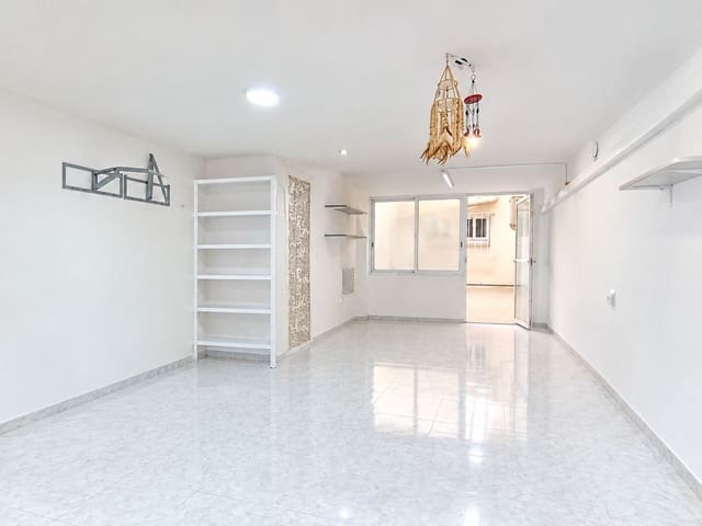 Erhverv til leje i Cunit - € 650 (Ref: 10148235)