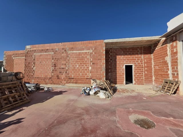 4 makuuhuone Kaupallinen myytävänä paikassa Puente Tocinos, Murcia kaupunki - 124 900 € (Ref: 10148236)