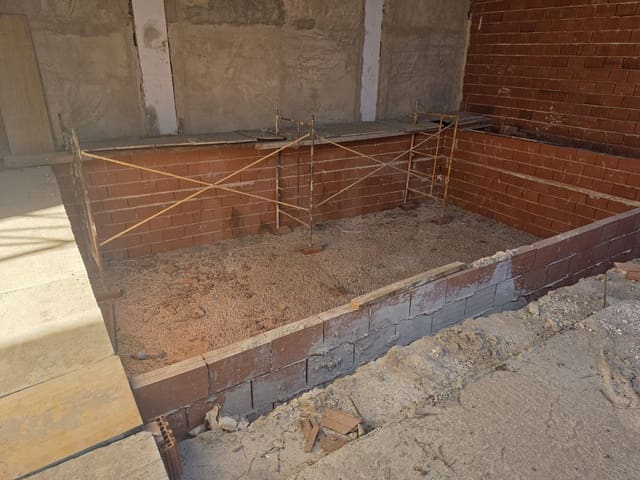 4 makuuhuone Kaupallinen myytävänä paikassa Puente Tocinos, Murcia kaupunki - 124 900 € (Ref: 10148236)