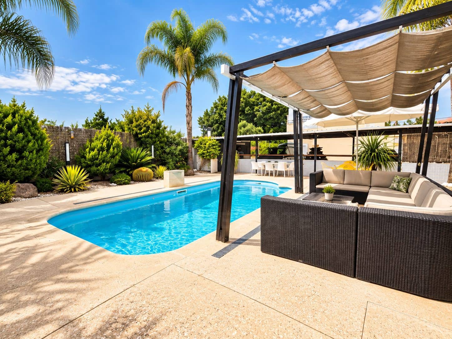 4 quarto Casa em Banda para venda em Beniajan com piscina - 493 000 € (Ref: 10148816)