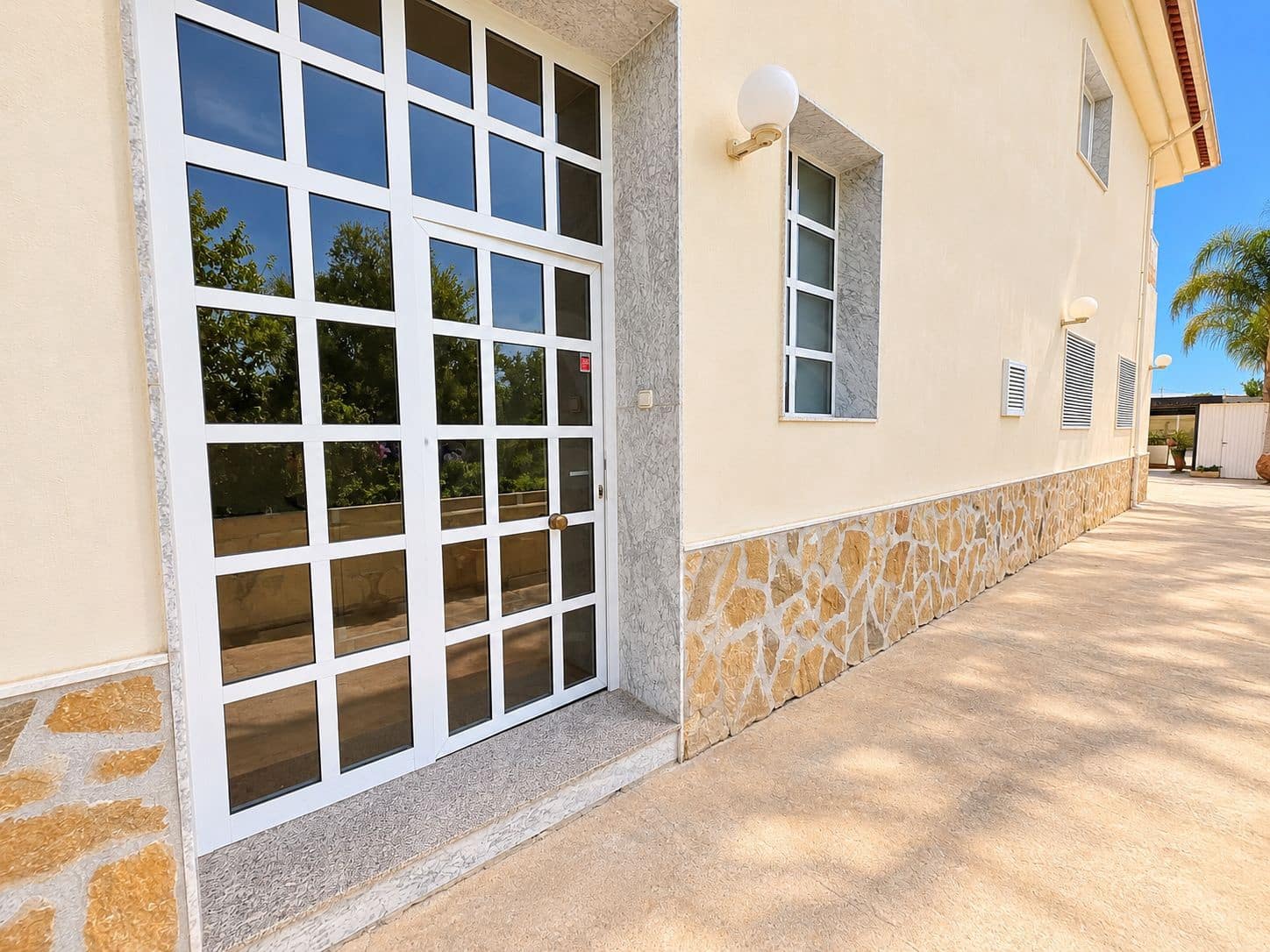 4 quarto Casa em Banda para venda em Beniajan com piscina - 493 000 € (Ref: 10148816)