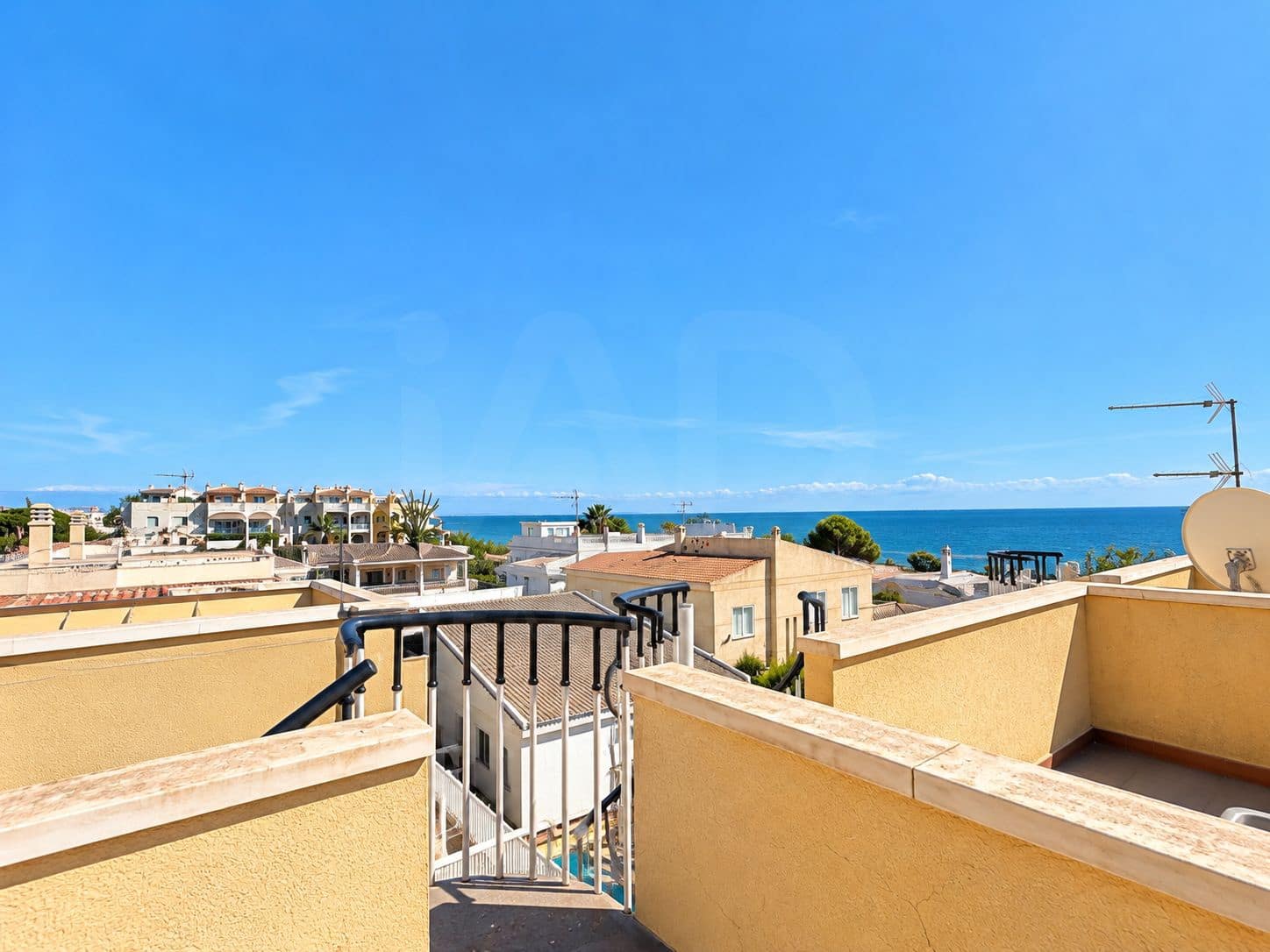2 sovrum Radhus till salu i Alcanar med pool garage - 93 000 € (Ref: 10148817)