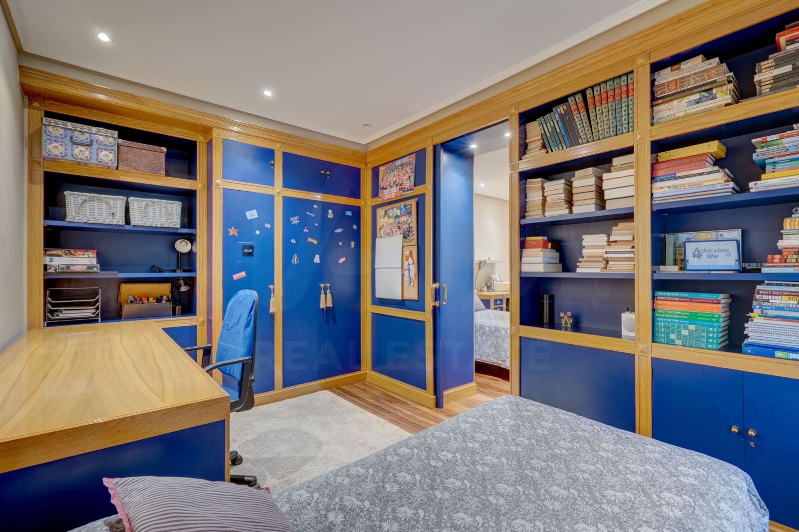 5 bedroom Apartment for sale in Bilbao with garage - € 1,100,000 (Ref: 10148820)