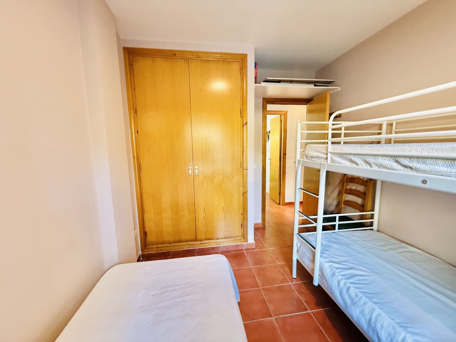 3 slaapkamer Appartement te koop in Chiclana de la Frontera met zwembad garage - € 360.000 (Ref: 10150120)