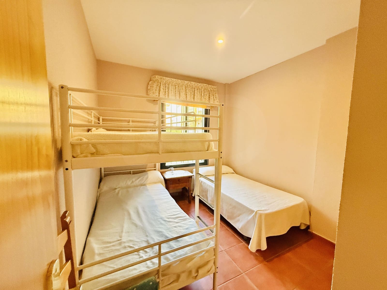 3 slaapkamer Appartement te koop in Chiclana de la Frontera met zwembad garage - € 360.000 (Ref: 10150120)