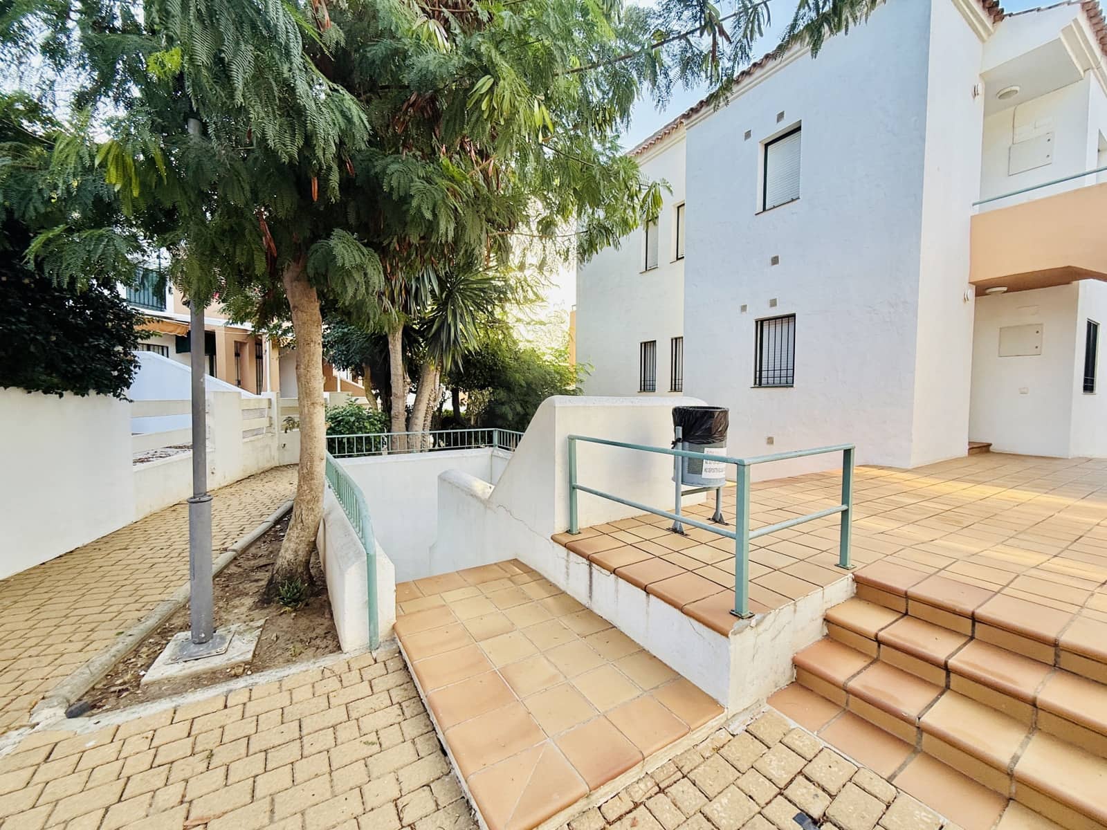 3 slaapkamer Appartement te koop in Chiclana de la Frontera met zwembad garage - € 360.000 (Ref: 10150120)