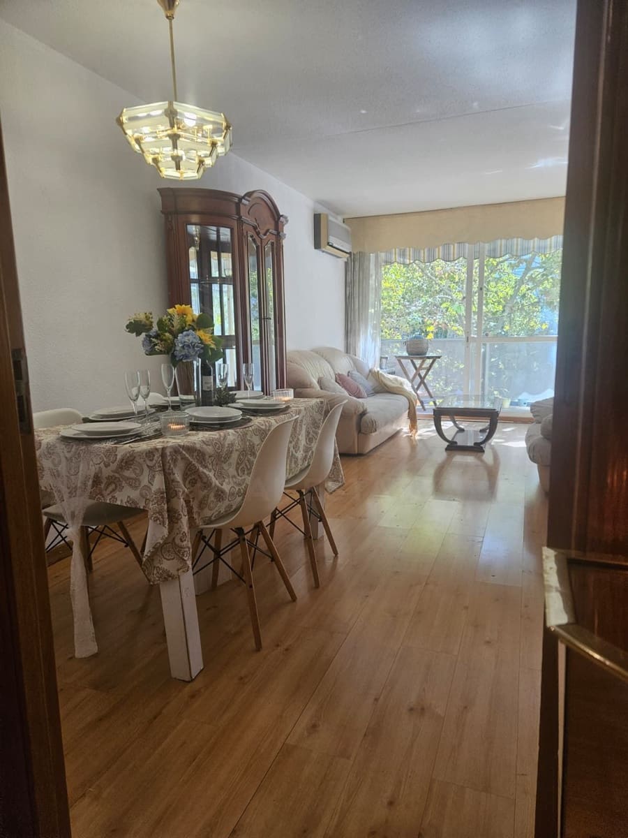 4 makuuhuone Huoneisto myytävänä paikassa Cerdanyola del Valles mukana uima-altaan - 320 000 € (Ref: 10150201)