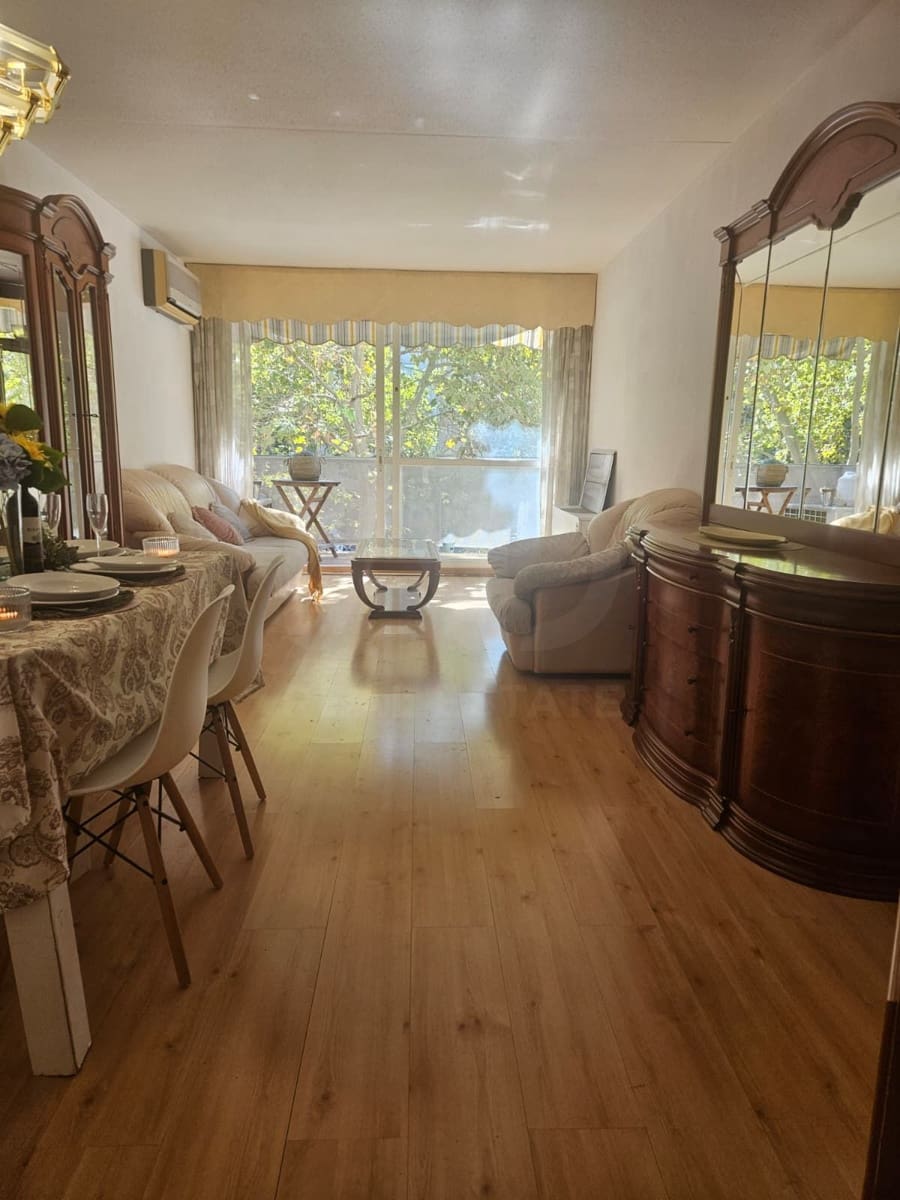 4 makuuhuone Huoneisto myytävänä paikassa Cerdanyola del Valles mukana uima-altaan - 320 000 € (Ref: 10150201)