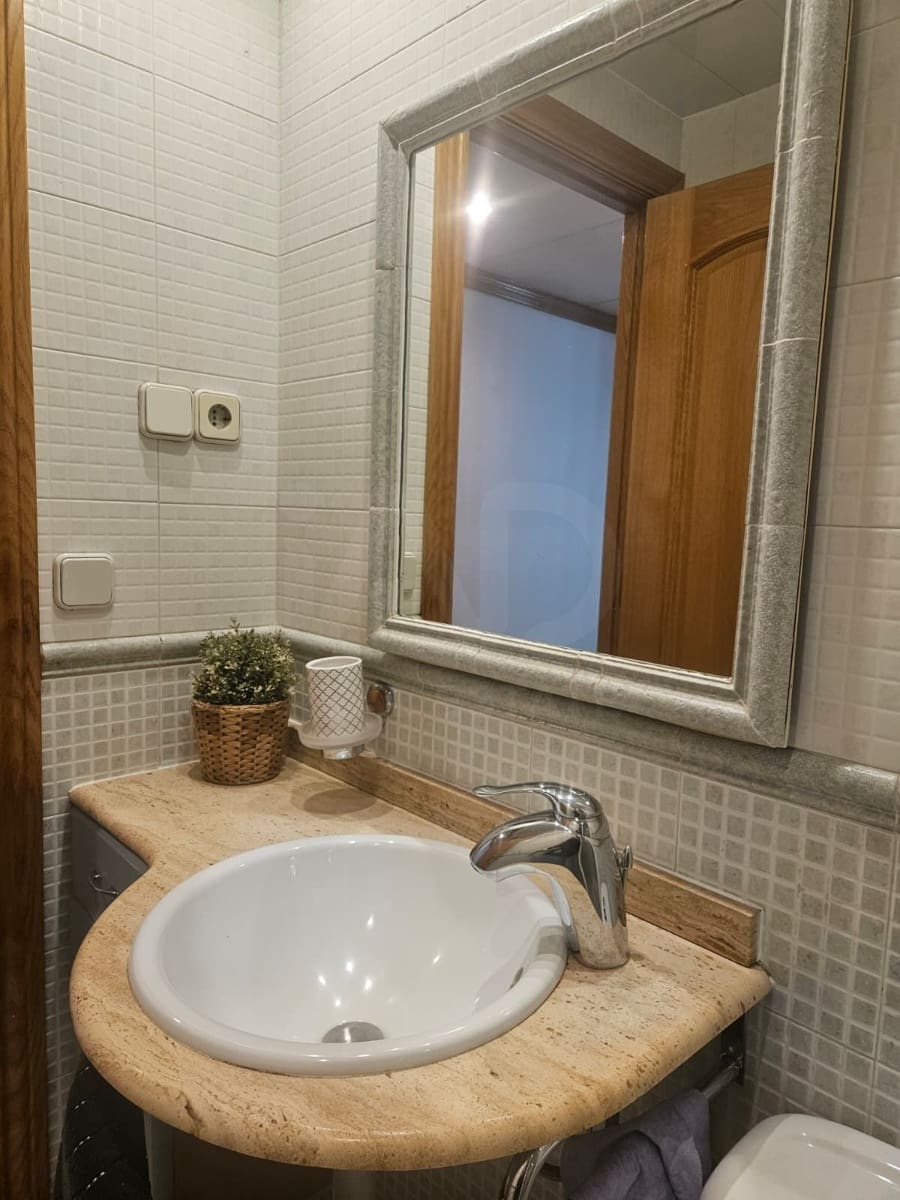4 makuuhuone Huoneisto myytävänä paikassa Cerdanyola del Valles mukana uima-altaan - 320 000 € (Ref: 10150201)