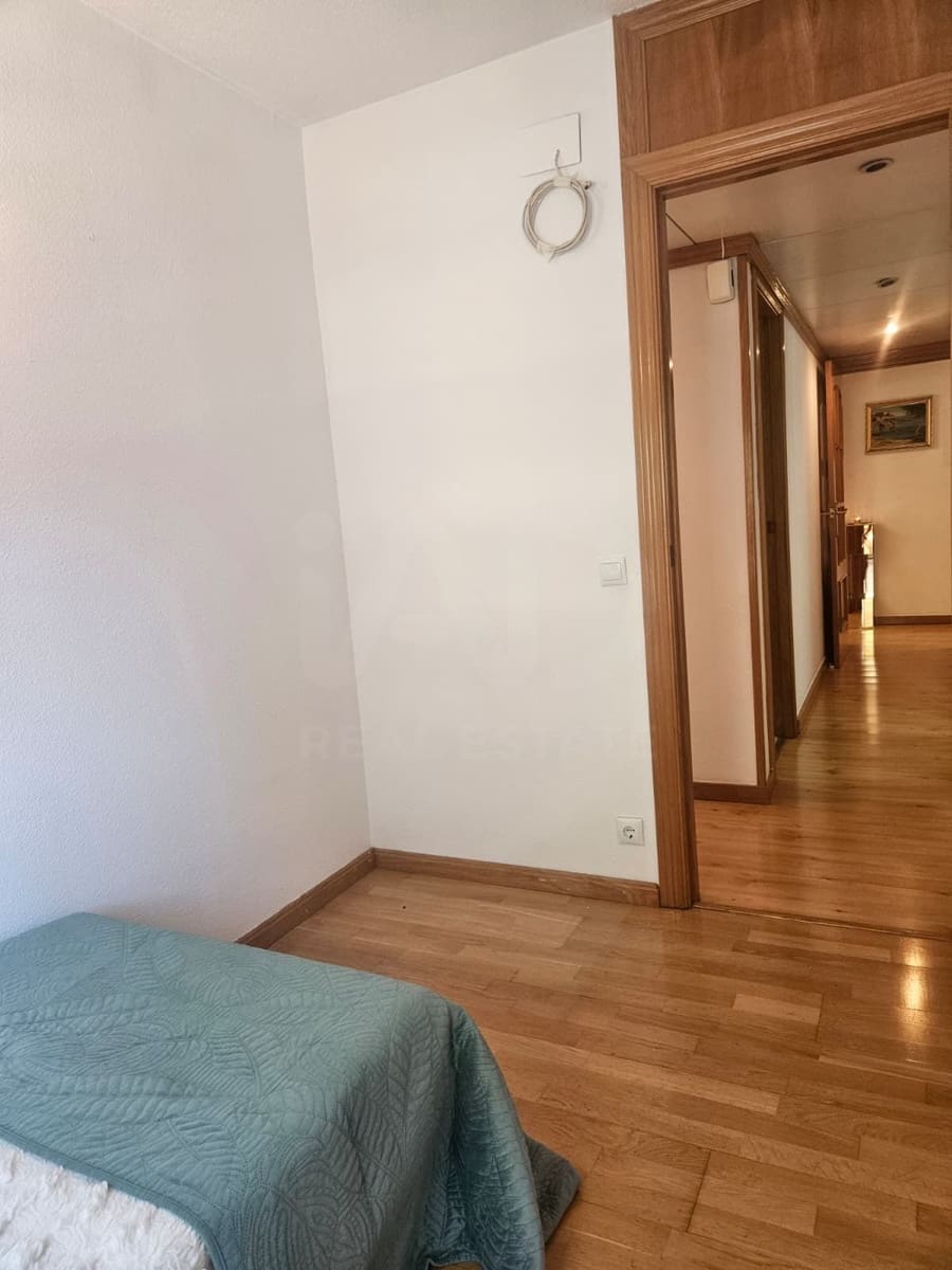 4 makuuhuone Huoneisto myytävänä paikassa Cerdanyola del Valles mukana uima-altaan - 320 000 € (Ref: 10150201)