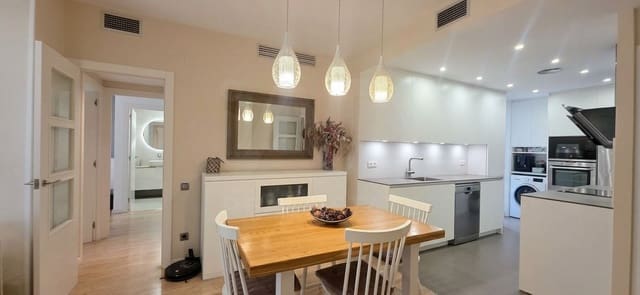 4 quarto Apartamento para venda em La Sagrada Família, Barcelona cidade com garagem - 650 000 € (Ref: 10150205)