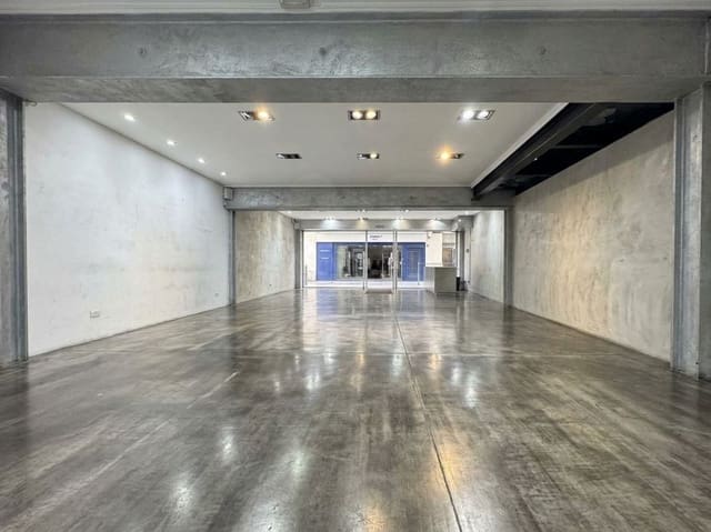 Kaupallinen vuokrattavana paikassa Garraf, Sitges - 5 500 € (Ref: 10150206)