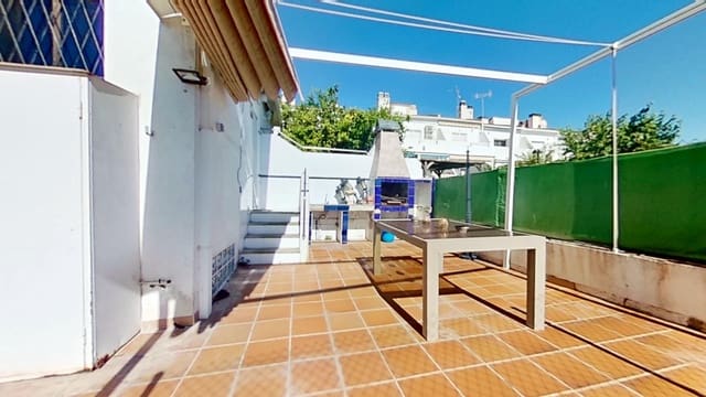 3 bedroom Terraced Villa for sale in Torredembarra with garage - € 230,000 (Ref: 10150520)