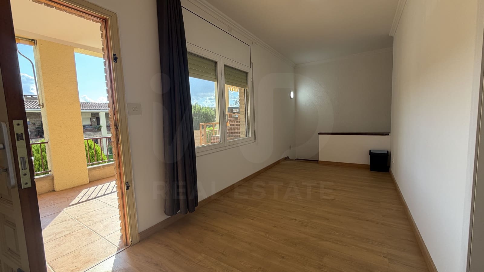 3 bedroom Townhouse for sale in Os de Balaguer with pool garage - € 195,000 (Ref: 10150586)