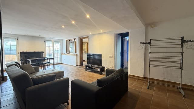 Casa de 3 habitaciones en Os de Balaguer en venta con piscina garaje - 195.000 € (Ref: 10150586)