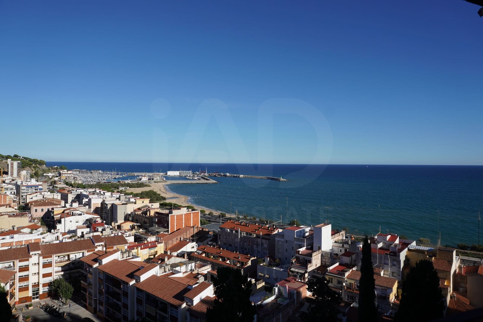 3 bedroom Apartment for sale in Arenys de Mar - € 170,000 (Ref: 10150588)