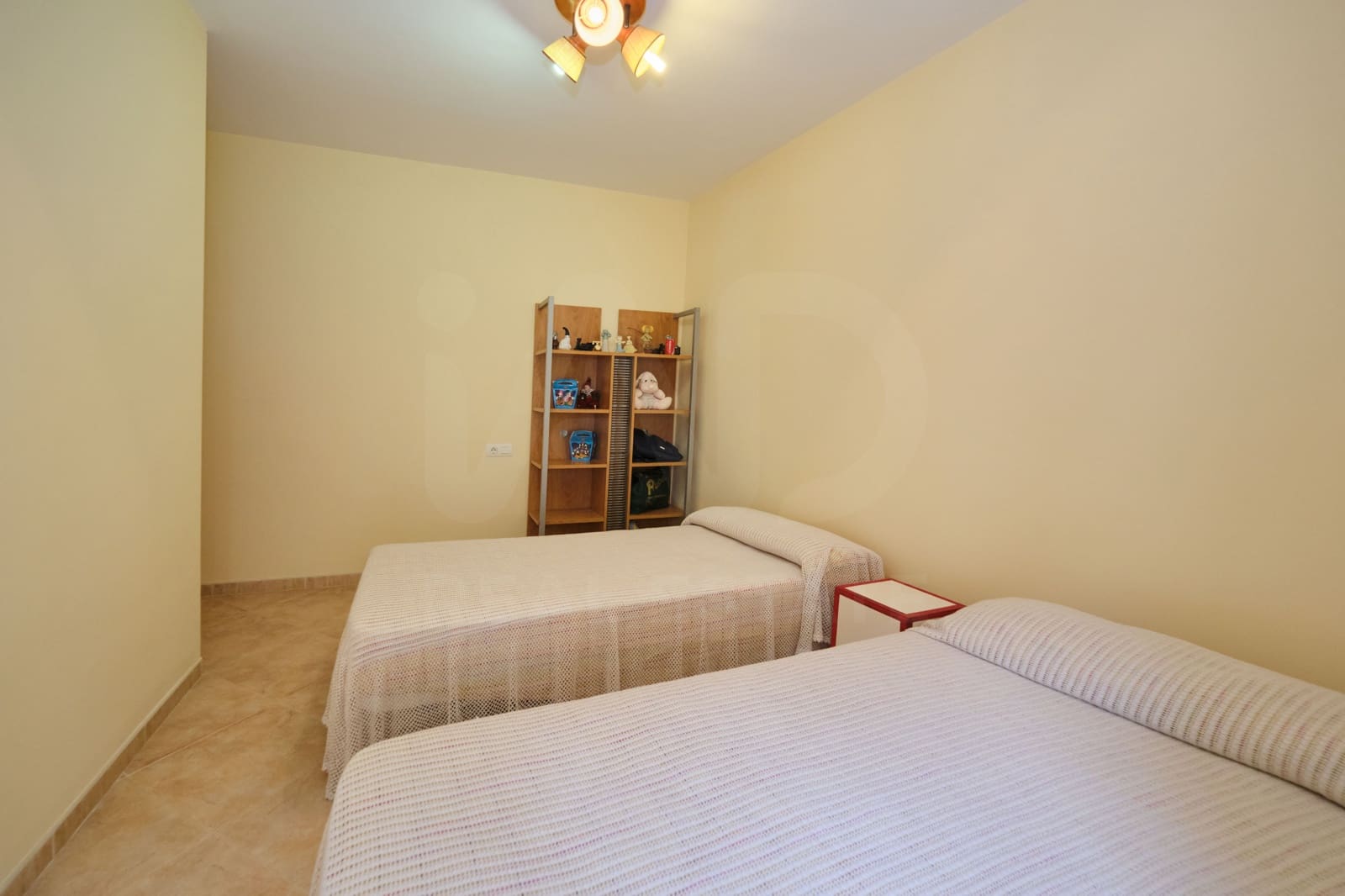 5 bedroom Townhouse for sale in Illora - € 140,000 (Ref: 10150589)
