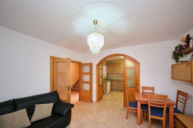 5 soveværelse Byhus til salg i Illora - € 140.000 (Ref: 10150589)