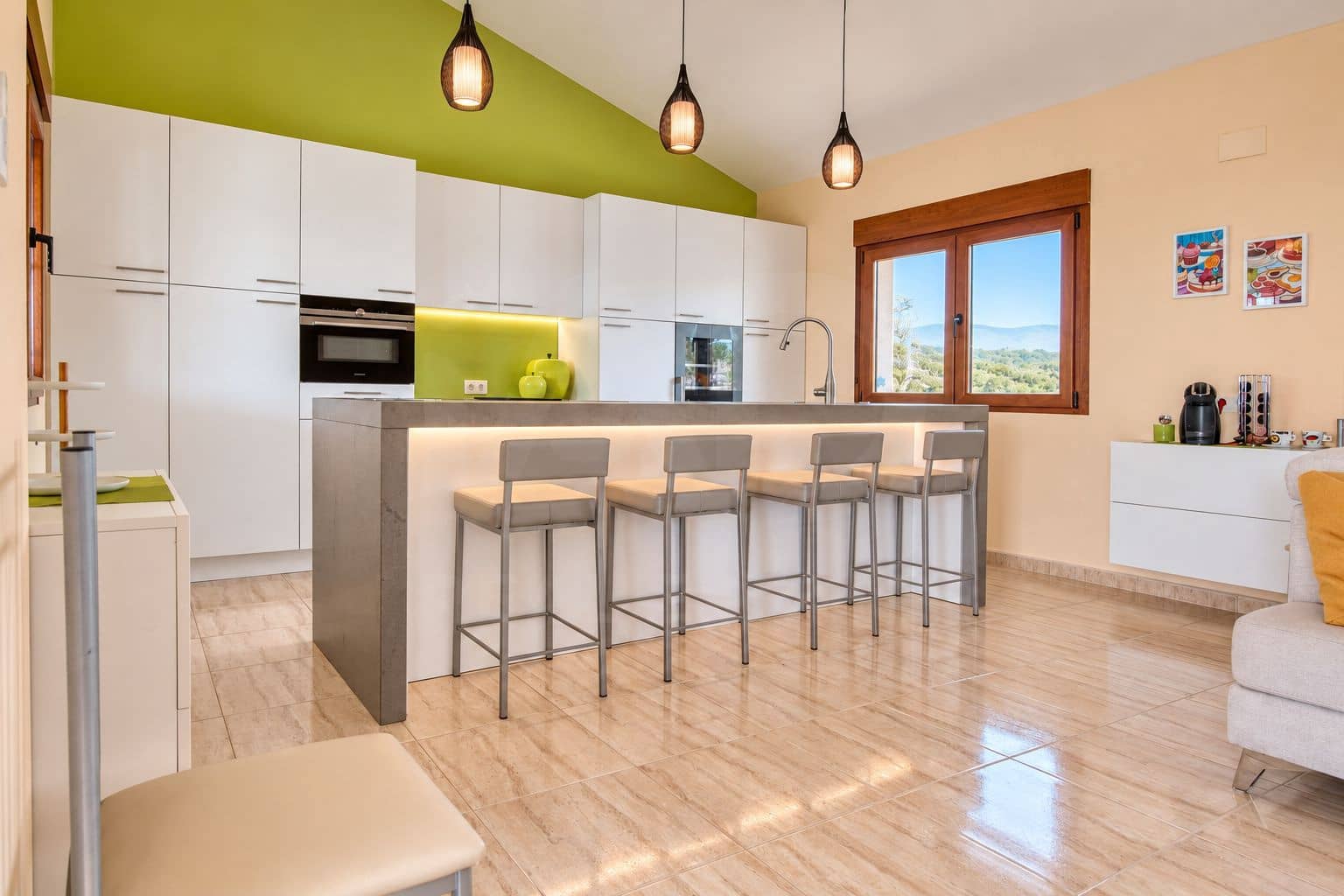 Villa for sale in Albatera with pool garage - € 565,000 (Ref: 10151440)