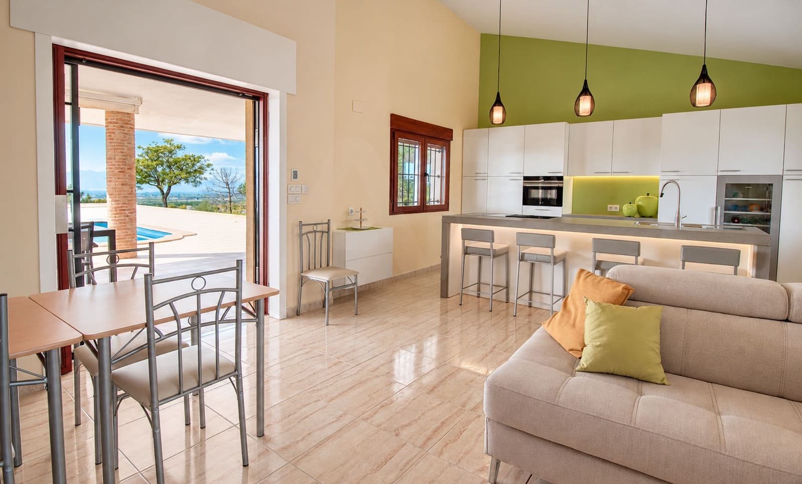 Villa for sale in Albatera with pool garage - € 565,000 (Ref: 10151440)