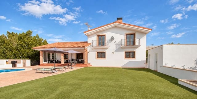Villa in vendita in Albatera con piscina garage - 565.000 € (Rif: 10151440)