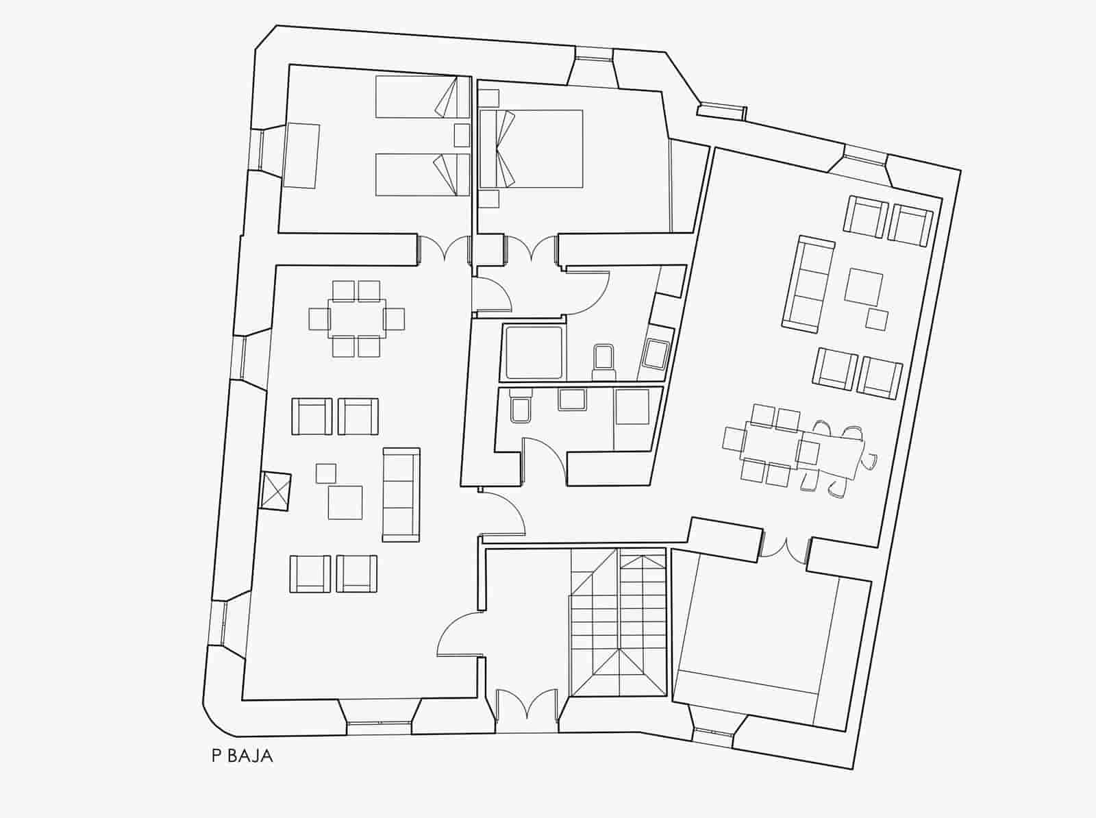 7 bedroom Townhouse for sale in Corteconcepcion - € 425,000 (Ref: 10153157)