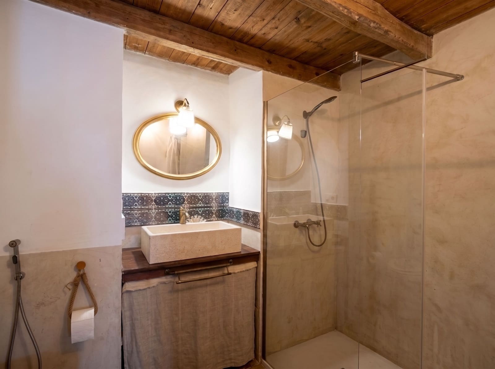 7 bedroom Townhouse for sale in Corteconcepcion - € 425,000 (Ref: 10153157)