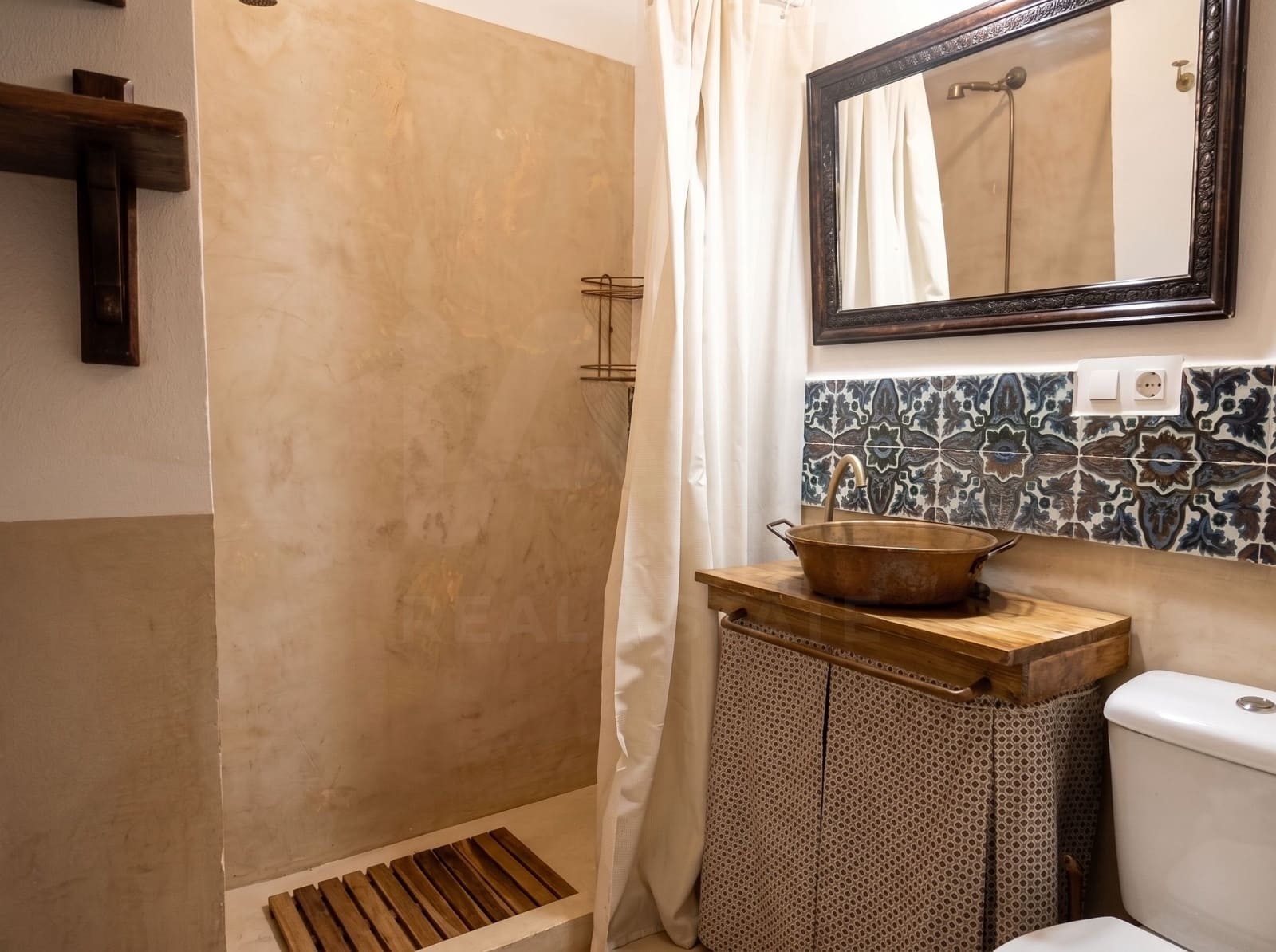 7 bedroom Townhouse for sale in Corteconcepcion - € 425,000 (Ref: 10153157)