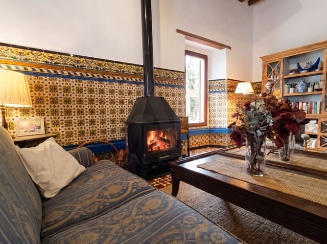 7 bedroom Townhouse for sale in Corteconcepción - € 425,000 (Ref: 10153157)
