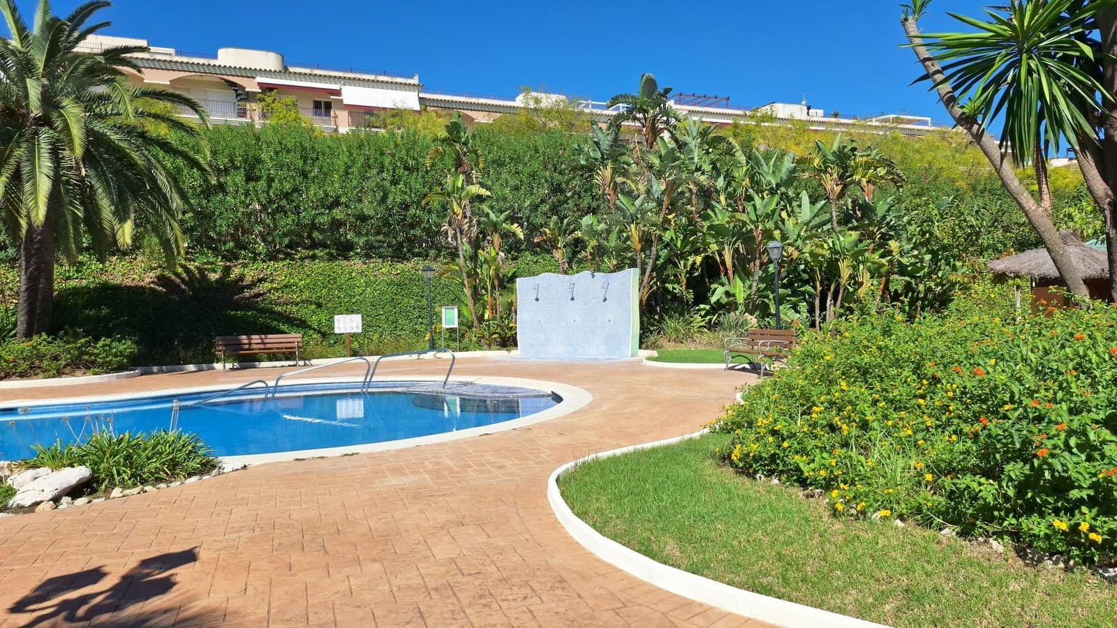 2 bedroom Apartment for sale in Sant Carles de la Rapita with pool garage - € 255,000 (Ref: 10153158)