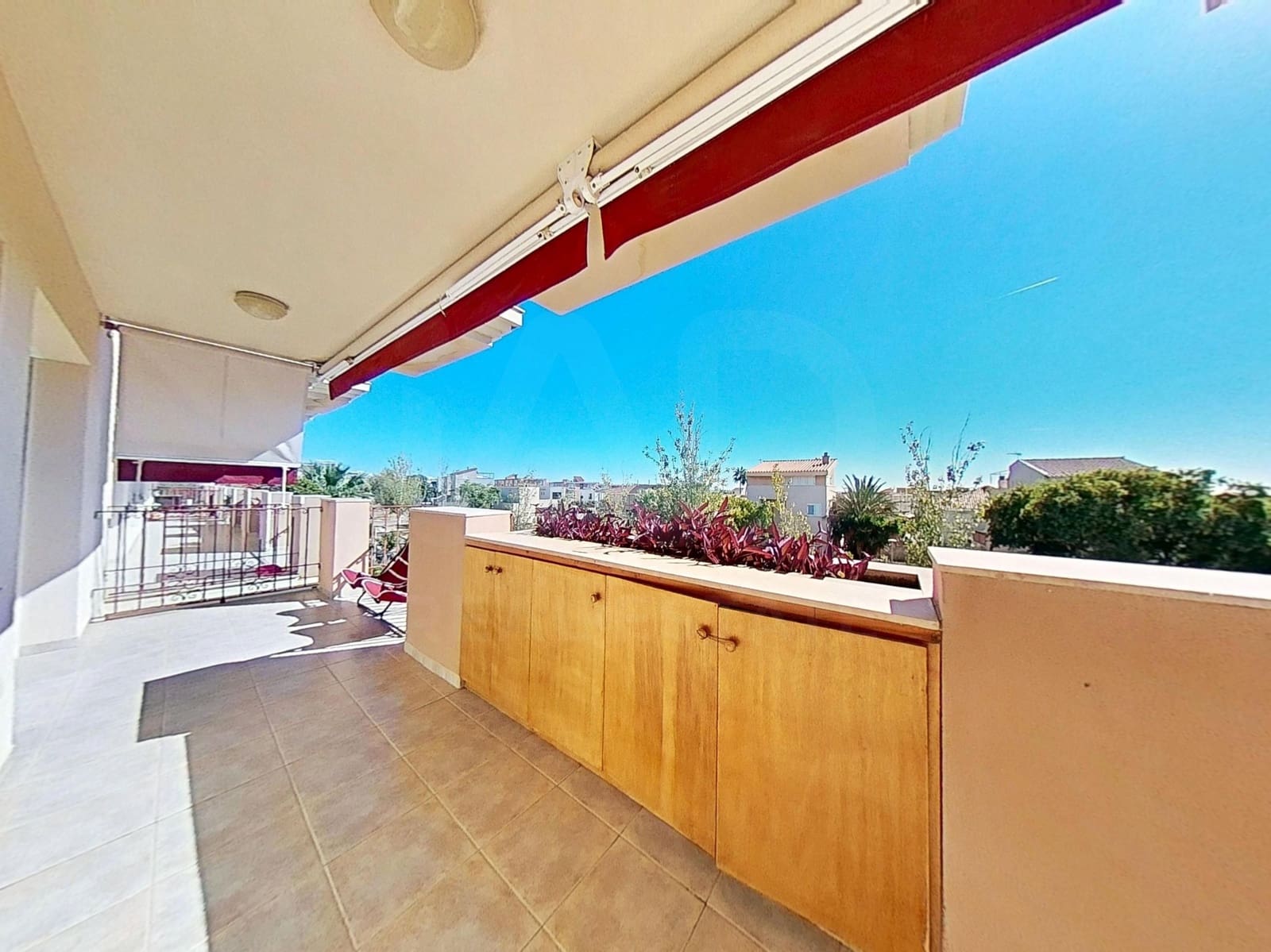 2 bedroom Apartment for sale in Sant Carles de la Rapita with pool garage - € 255,000 (Ref: 10153158)
