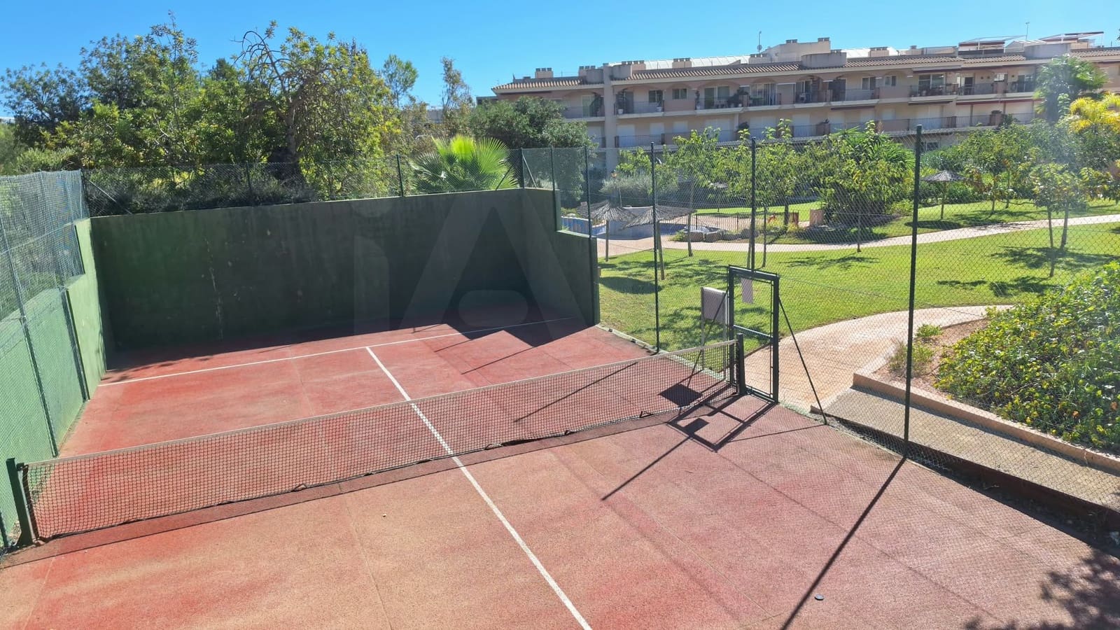 2 bedroom Apartment for sale in Sant Carles de la Rapita with pool garage - € 255,000 (Ref: 10153158)