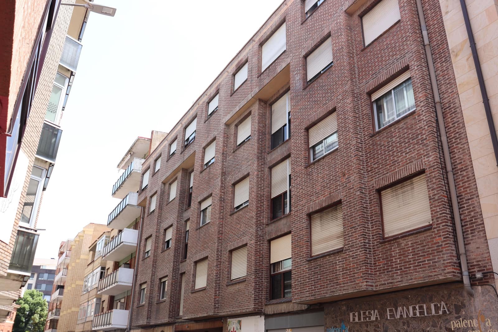 2 bedroom Apartment for sale in Palencia city - € 119,000 (Ref: 10153160)