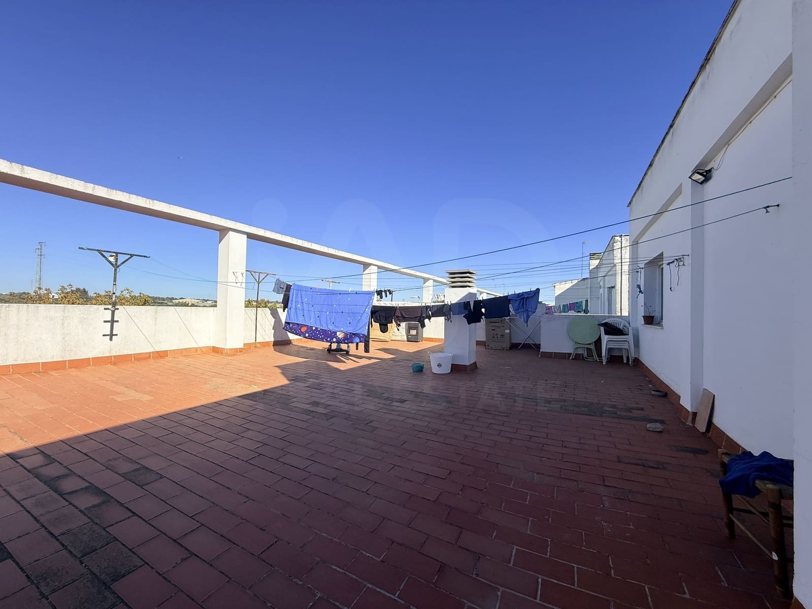 4 bedroom Apartment for sale in Lepe - € 140,000 (Ref: 10153251)