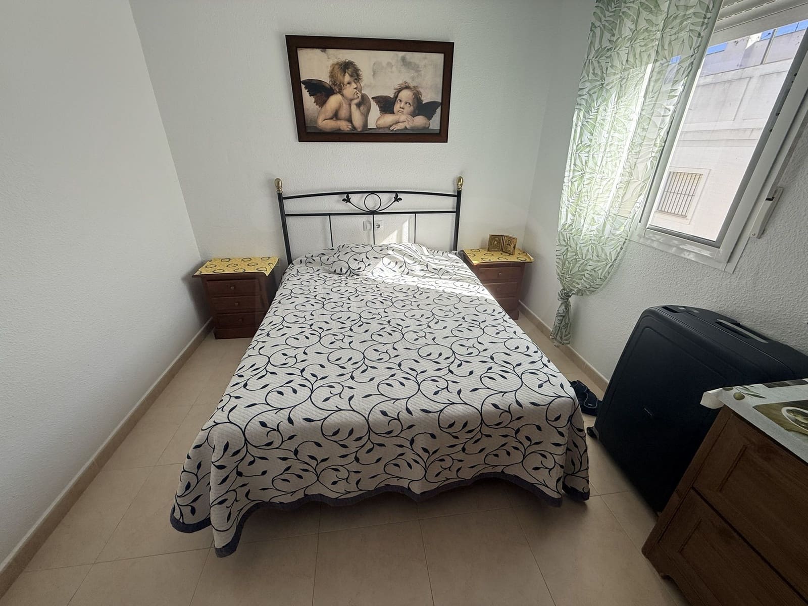 4 bedroom Apartment for sale in Lepe - € 140,000 (Ref: 10153251)